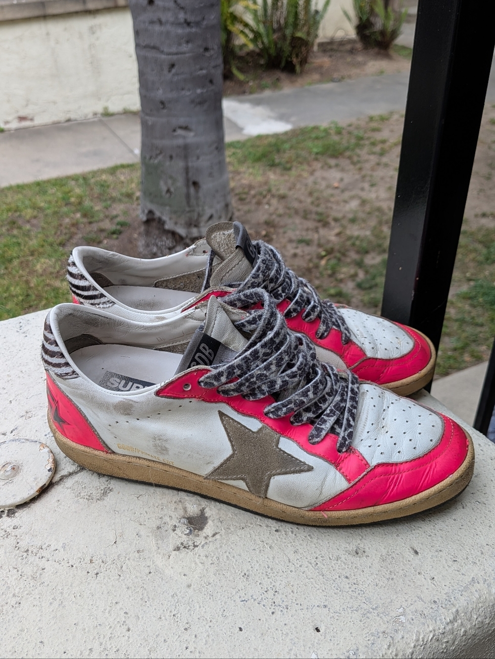 Golden Goose White Pink Star Leather Sneakers